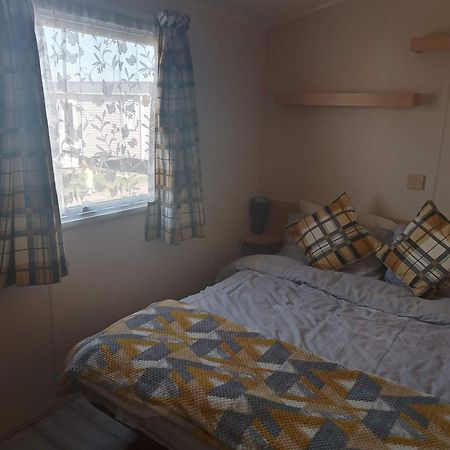 Caledonian Caravan Jaywick Sands Exterior photo