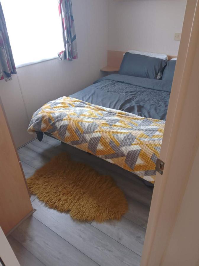 Caledonian Caravan Jaywick Sands Exterior photo